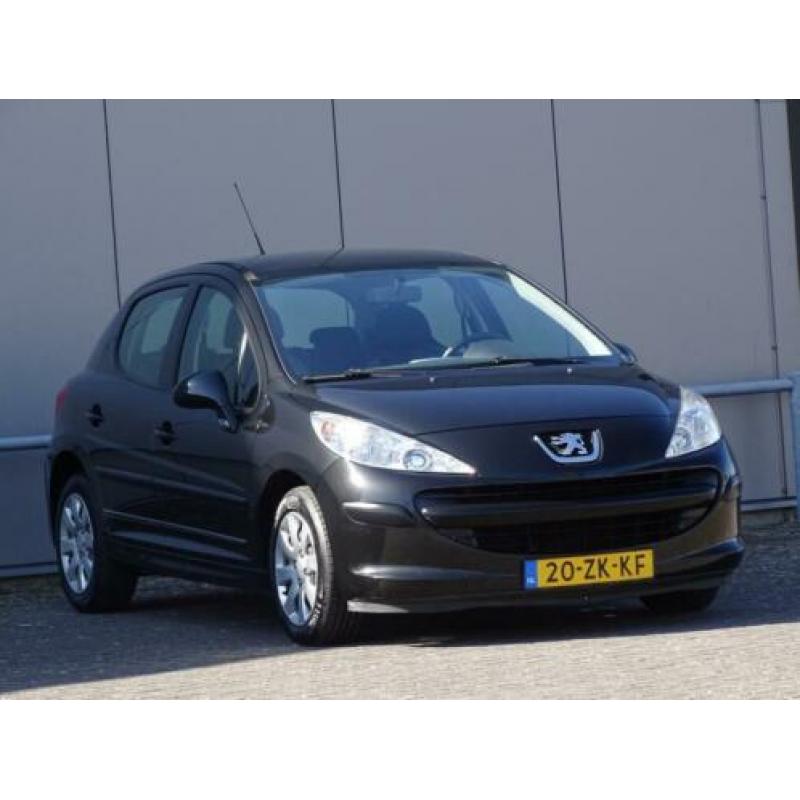 Peugeot 207 1.4 VTi X-line