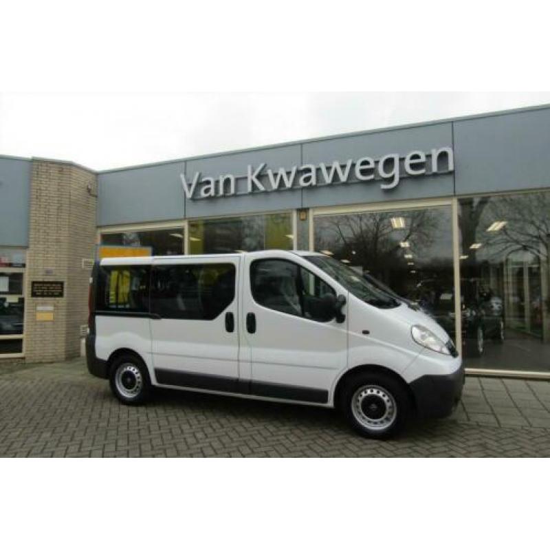 OPEL Vivaro 9 PERSONEN BUS (10.225,- EX BTW & BPM)