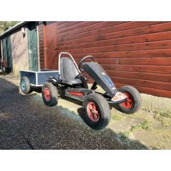 Mammoet skelter met kiep aanhanger (va 6 jaar)
