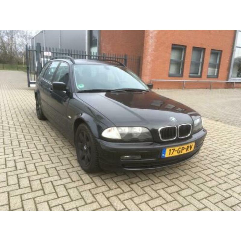 BMW 3-serie Touring 318i Executive