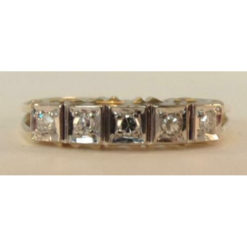 Kostbare Art Deco ring. 14 karaat goud met Diamant/Briljant