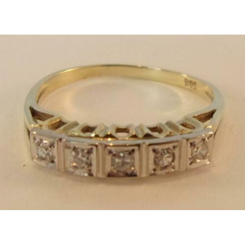 Kostbare Art Deco ring. 14 karaat goud met Diamant/Briljant