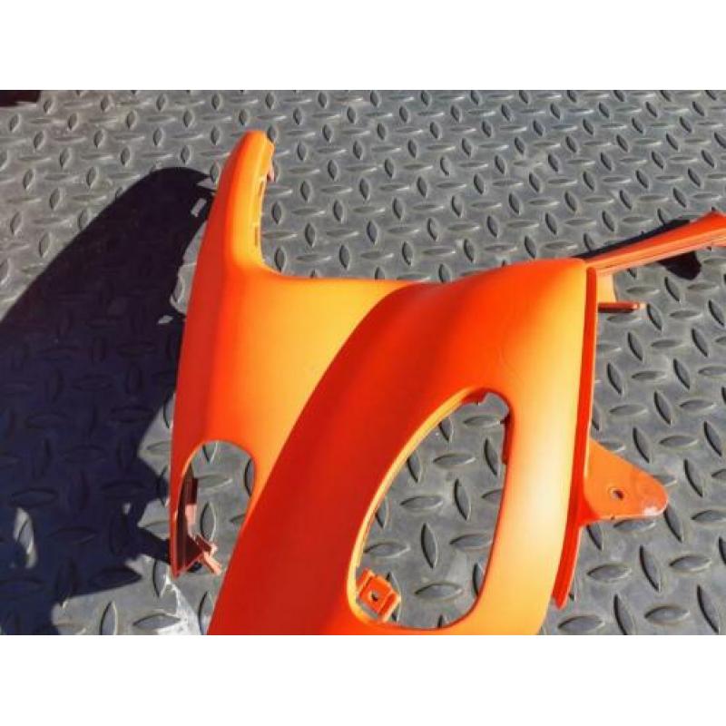 Gilera Runner kappen koplamp omlijsting voorkap oranje fluor