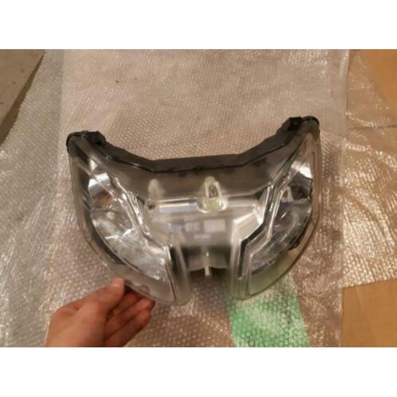 Aprilia SR Factory koplamp NIEUW voorlicht nooit gebruikt