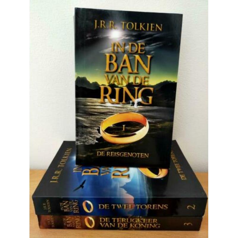 Veel fantasie boeken te koop