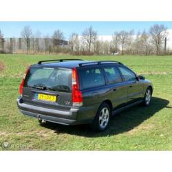 Volvo V70 2.4 D INRUILKOOPJE/AIRCO/AUTOMAAT/LEDEREN BEKLEDIN
