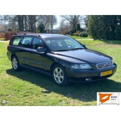 Volvo V70 2.4 D INRUILKOOPJE/AIRCO/AUTOMAAT/LEDEREN BEKLEDIN