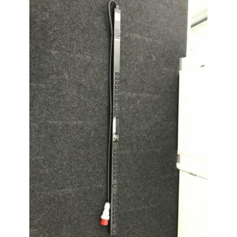 APC AP8981 Switched rack PDU