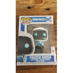 Funko Pop! Fortnite #567 Frozen Raven Vinyl met boxdamage