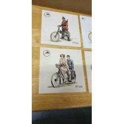 Diverse tegels Van Gazelle fietsen.