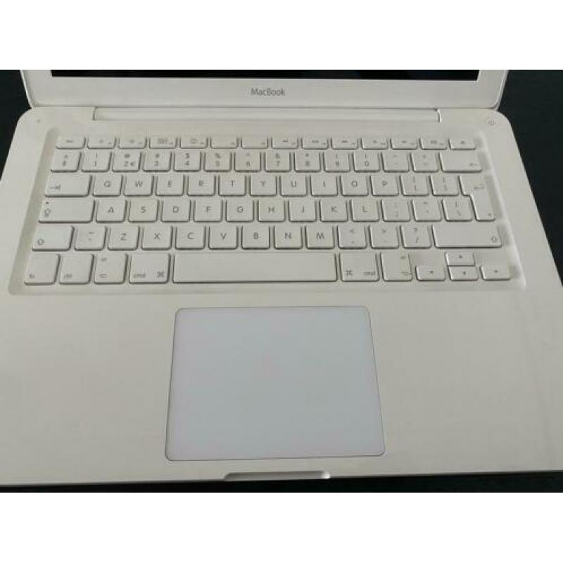 MacBook unibody 2 stuks!
