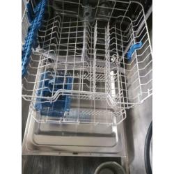 Indesit afwasmachine