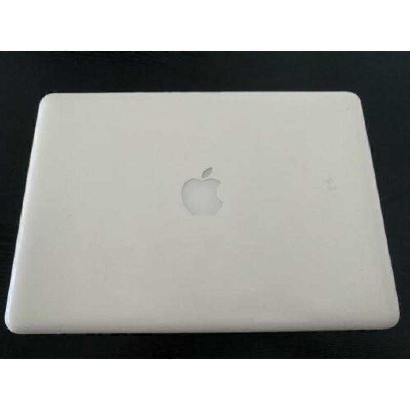 MacBook unibody 2 stuks!