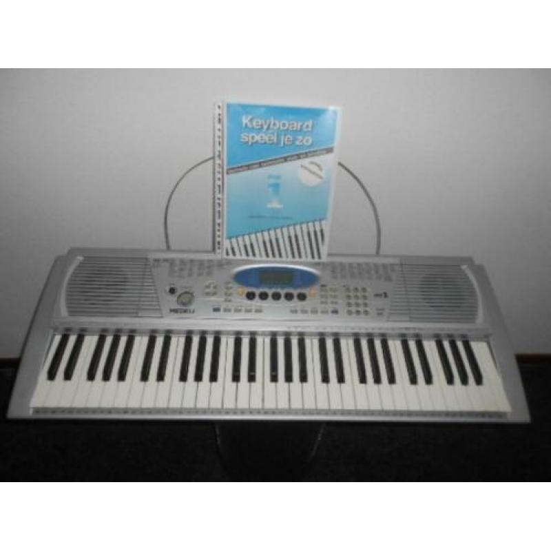 keyboard Medeli M1