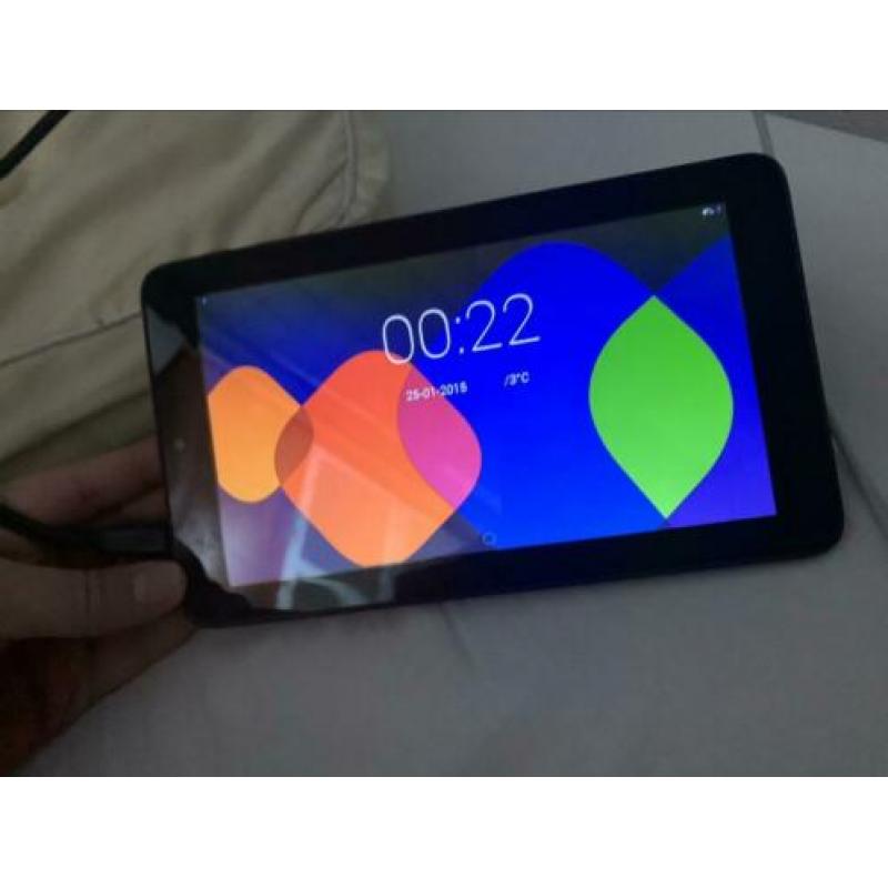 Pixi 3 tablet