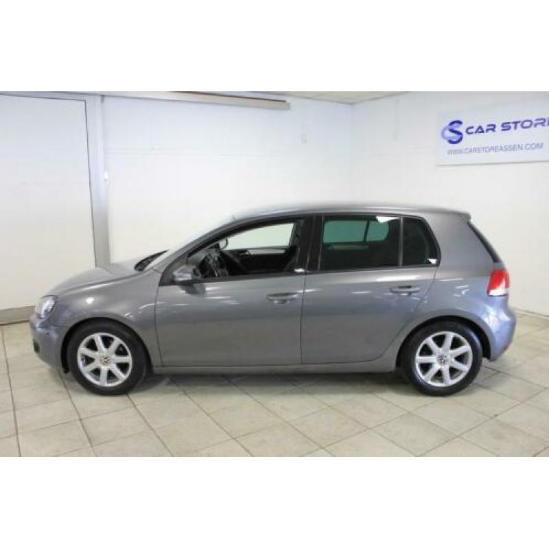 Volkswagen Golf 1.2 TSI Comfortline BlueMotion / NAVI / PARK