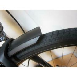 Cube Kathmandu Pro 625 met Bosch Performance CX Nieuw