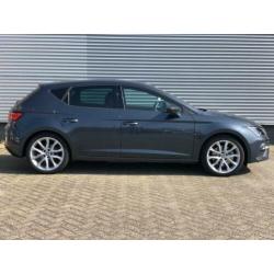 Seat Leon 2.0 Tsi Fr dsg 2019 Digitale Cockpit Led 190pk!