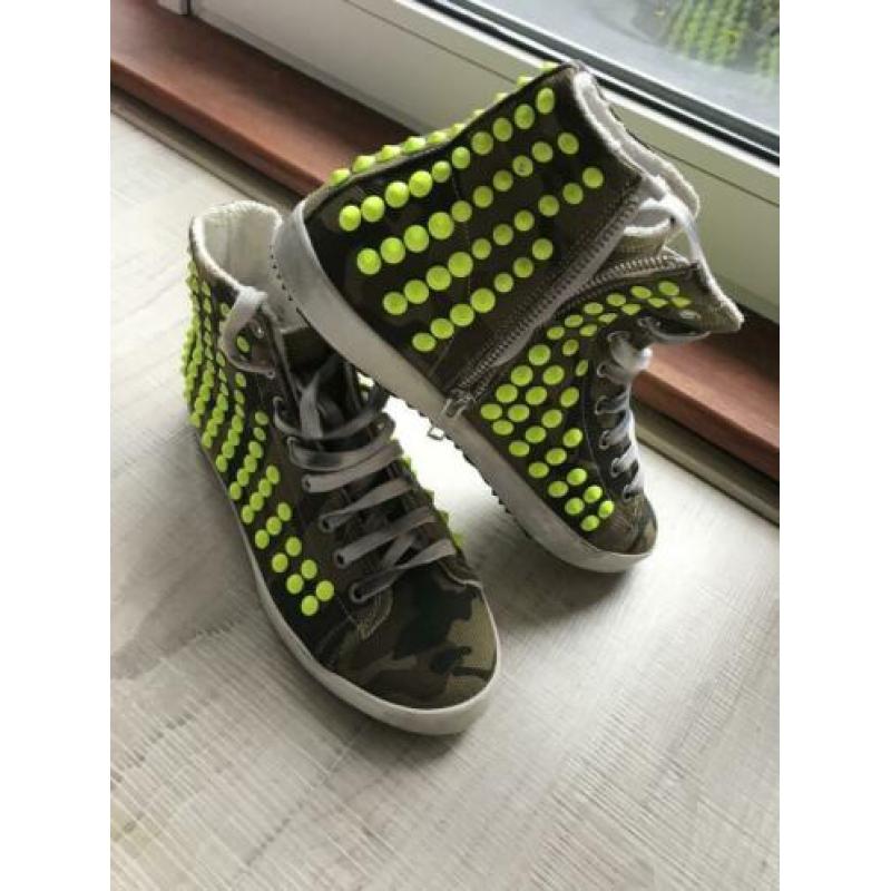 NIEUW: sneakers van HAPPINESS mt 36
