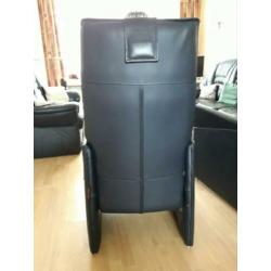 Prominent leren relaxfauteuils donkerblauw
