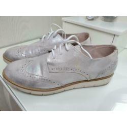 Veterschoen mt.38 shoeby fashion izgs beige met zilver