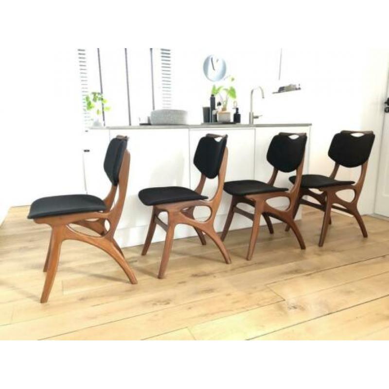 Set 4 teak vintage Pynock stoelen nieuw schuim & gestoffeerd