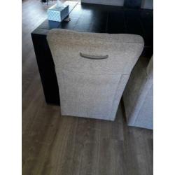 Eettafel 230x100 en 78 hoog. Donker bruin
