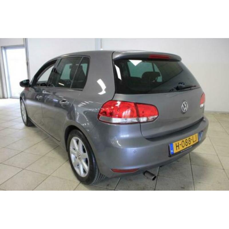 Volkswagen Golf 1.2 TSI Comfortline BlueMotion / NAVI / PARK