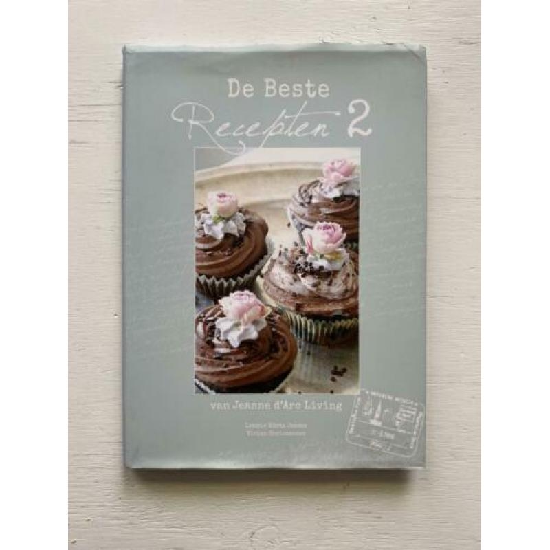 4 kookboeken (Frans, Aziatisch, Scandinavisch, zoetigheid)