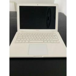 MacBook unibody 2 stuks!