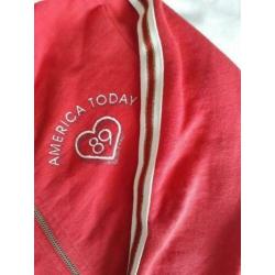 American Today rood vest maat 146-152