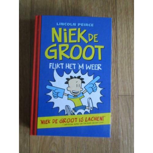 2 Leesboeken Niek de Groot is lachen van LincolnPeirce .