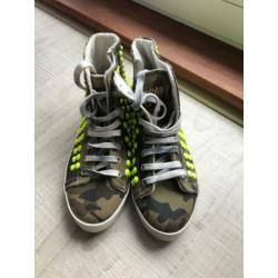 NIEUW: sneakers van HAPPINESS mt 36