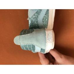 Baby vans maat 17