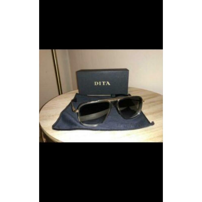 Dita zonnebril