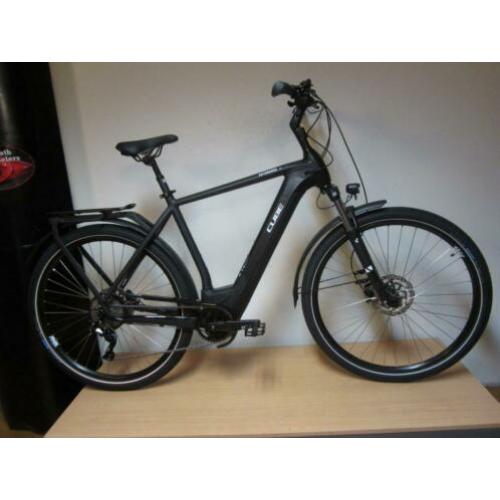 Cube Kathmandu Pro 625 met Bosch Performance CX Nieuw