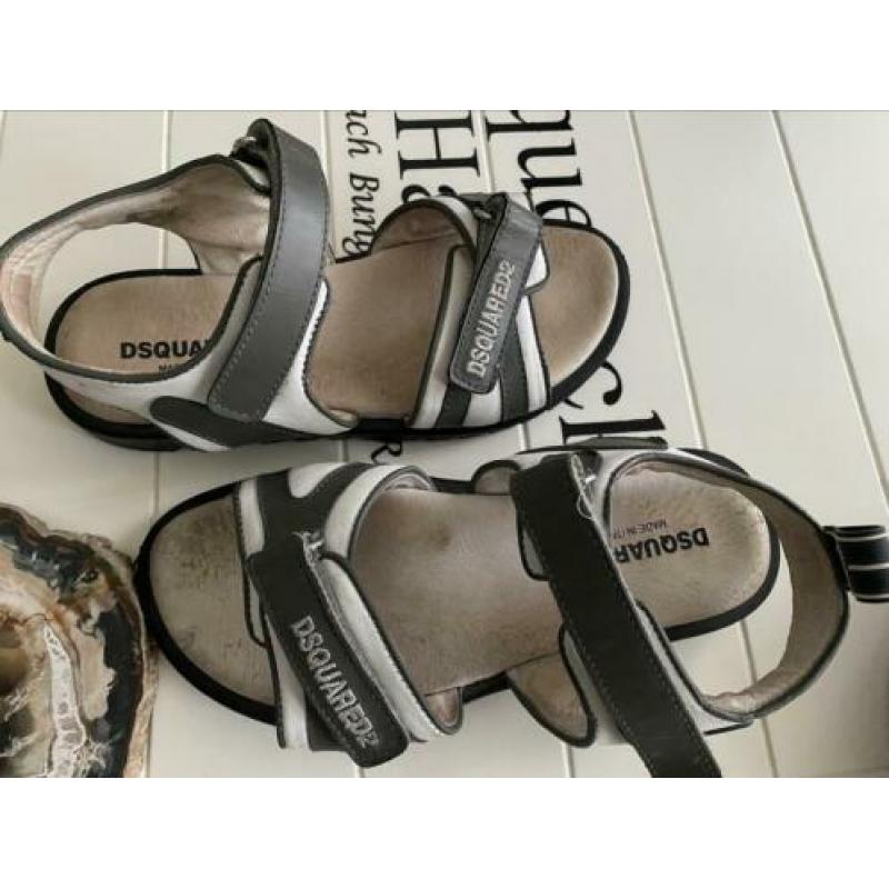 Dsquared2 sandalen maat 34