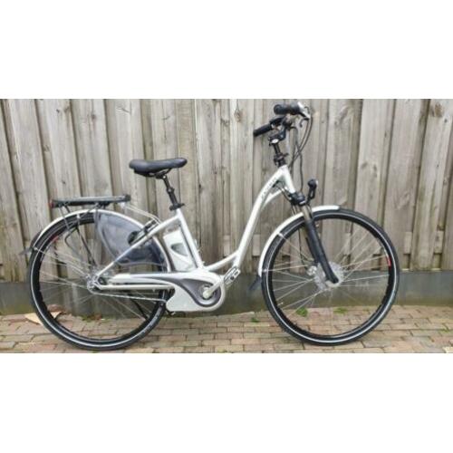 Flyer T8 dames 46cm