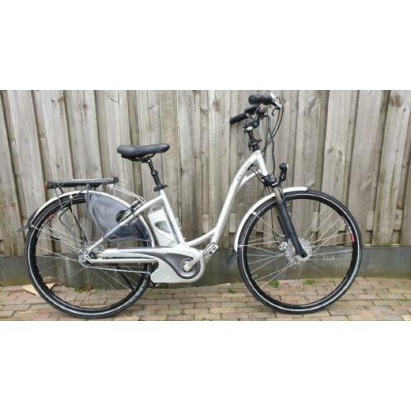 Flyer T8 dames 46cm