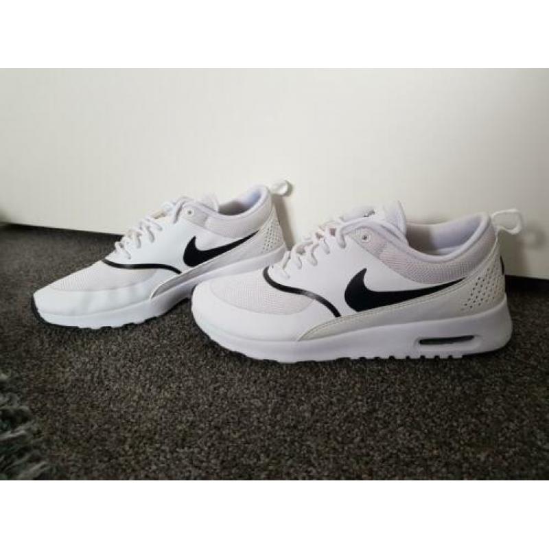 Nike Air Max Thea nieuw, wit maat 38,5