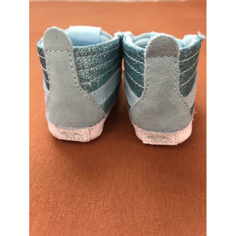 Baby vans maat 17