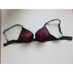 Hunkemoller Pushup BH 75C Roze met zwart animal kant push up