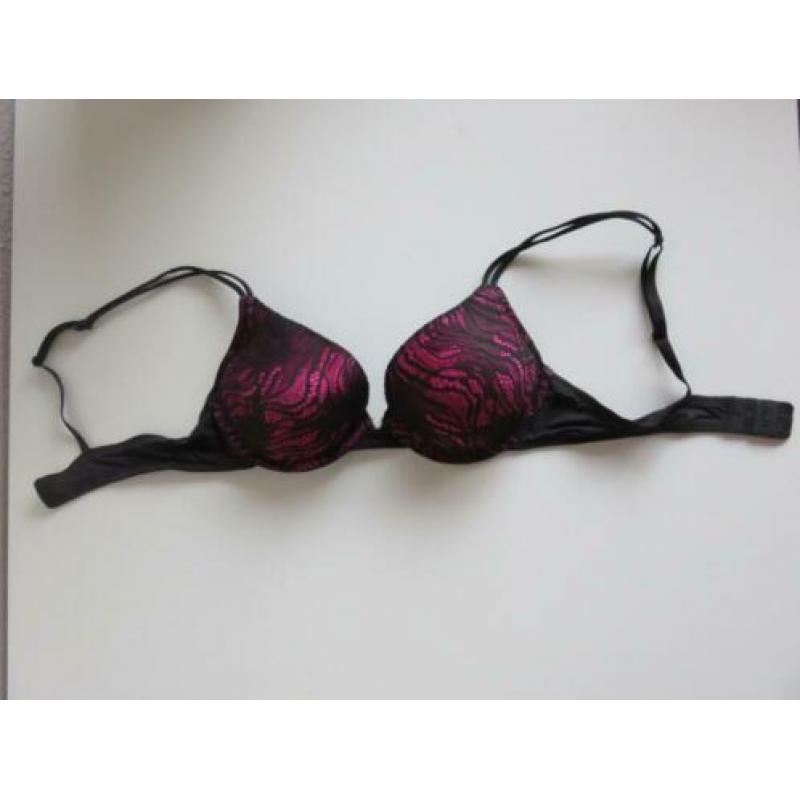 Hunkemoller Pushup BH 75C Roze met zwart animal kant push up