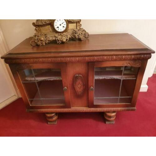 Leuk laag antiek kastje 62/92/41cm