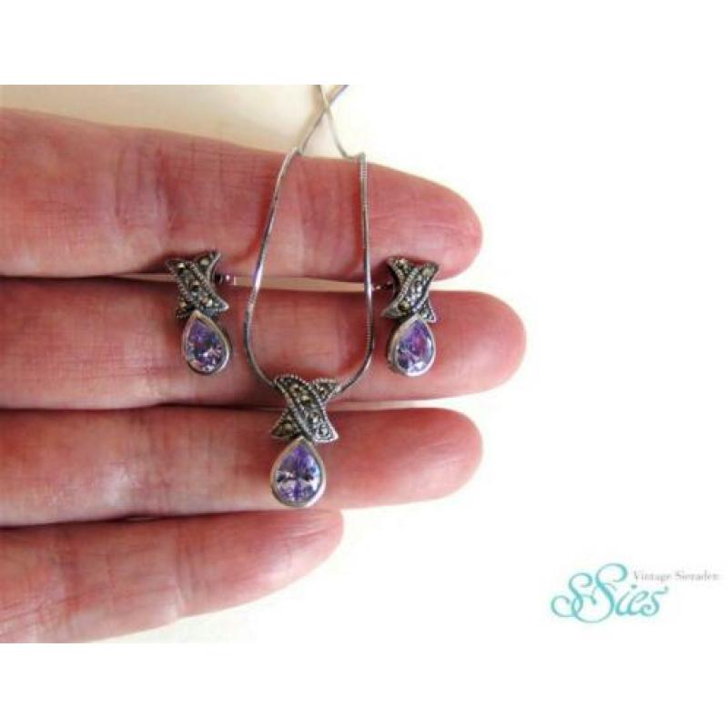 SET 925 zilver MARKASIET paarse zirkonia hanger en oorbellen
