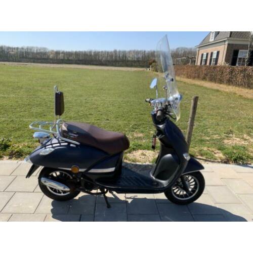 Turbho RS50 scooter (blauw kenteken)
