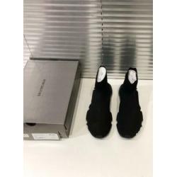 balenciaga speed runner