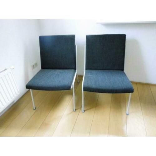 Design stoel Rietveld model Oase Ahrend de Cirkel