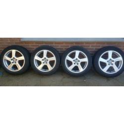 4 X 17" Volvo Balder velgen+ Nokian wr 3A xl winterbanden