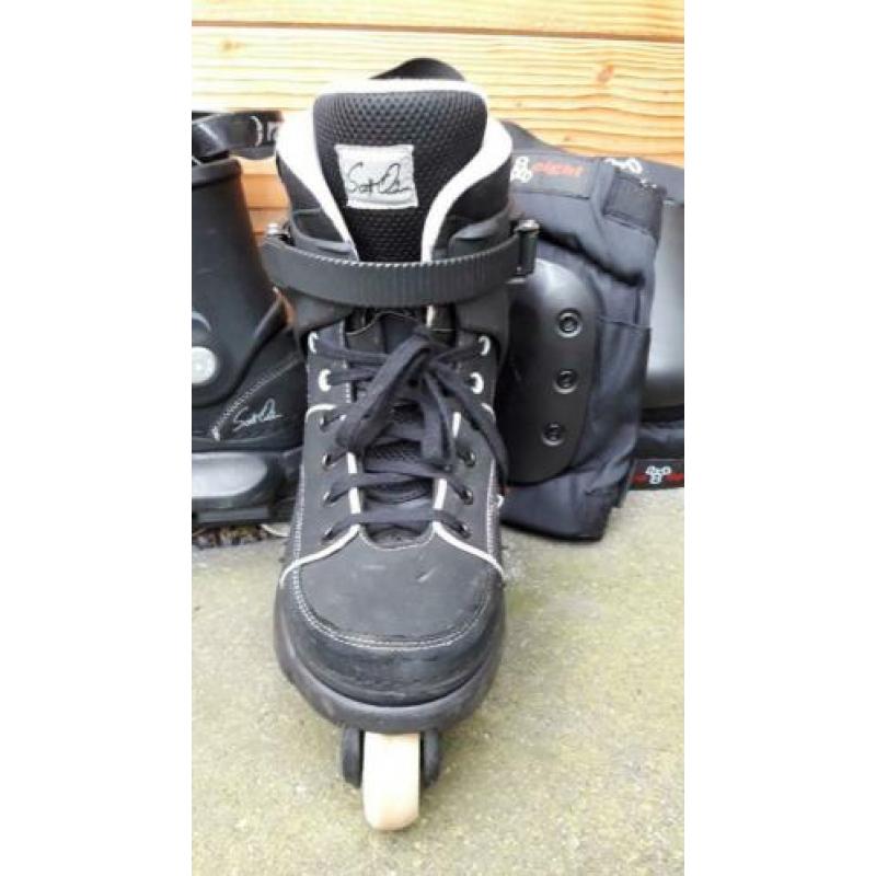 T.k stuntskates merk razor met bescherming. Maat 42.5